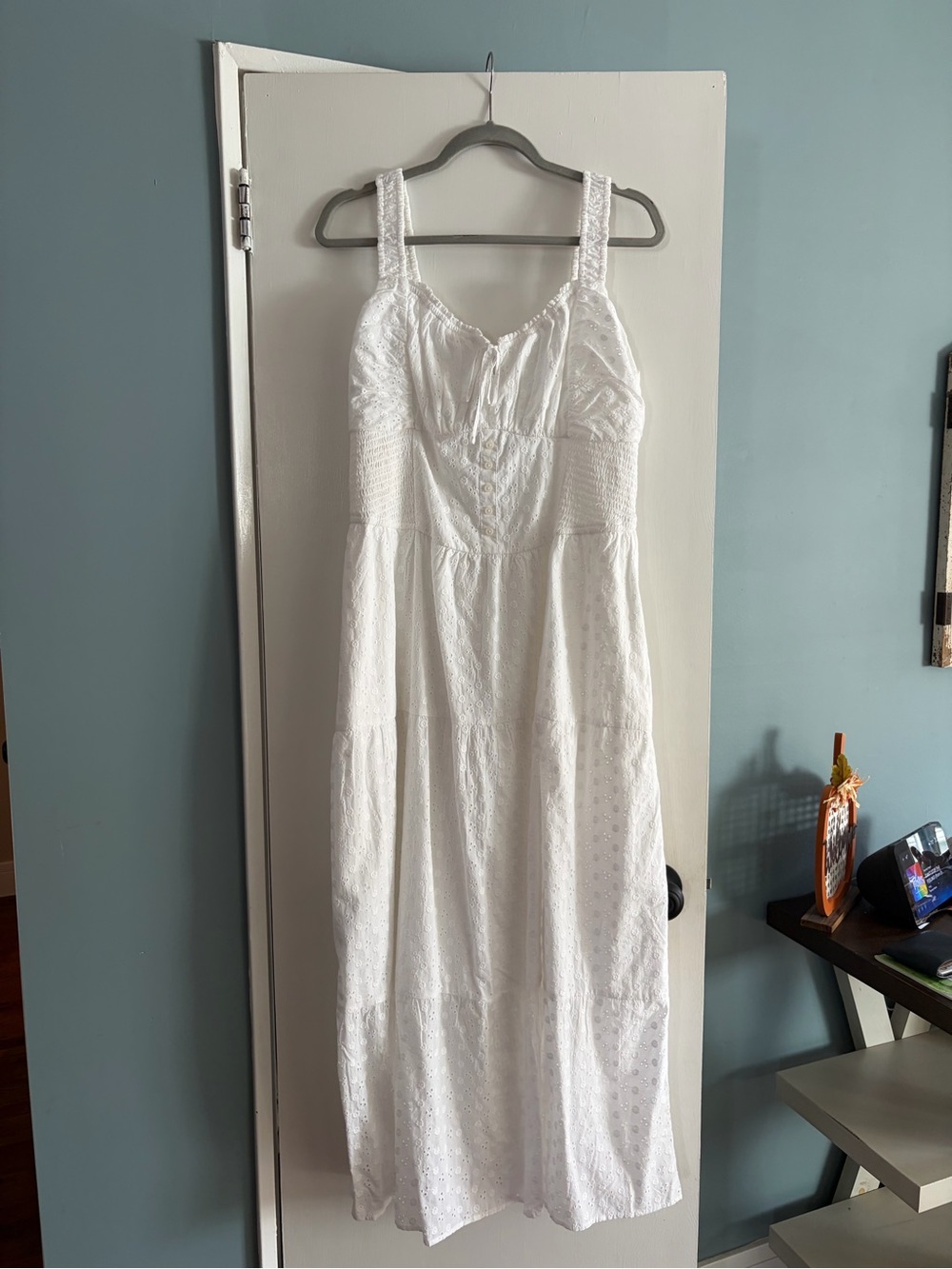 Hollister White Sleeveless Eyelet Midi Dress